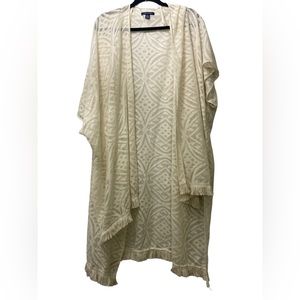 American Eagle Kimono One Size Off White Cardigan‎